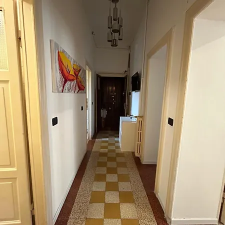 Traditional Isola District - Shared Homestay szállás *